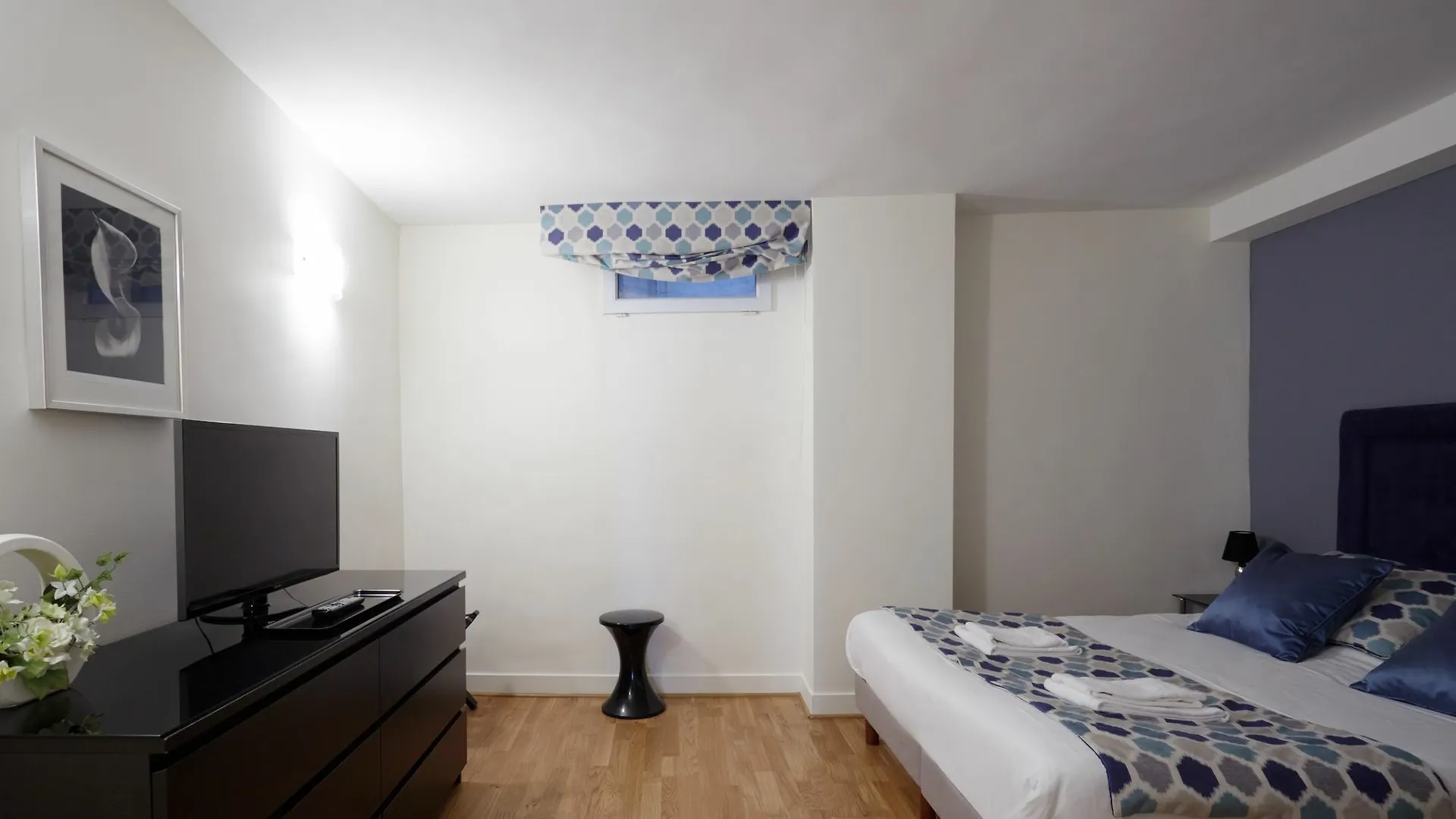 Du Louvre - St-honore Apartment